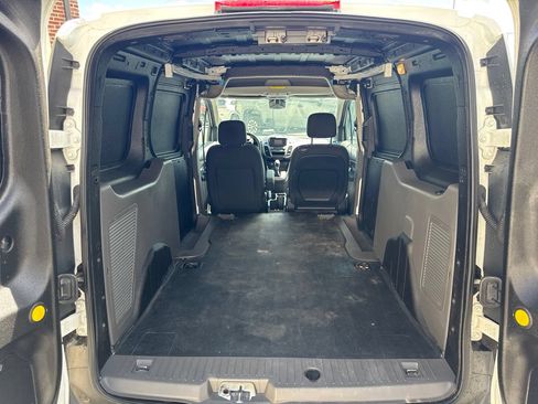 Used 2019 Ford Transit Connect XL FWD image 9