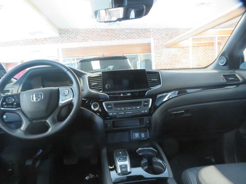 Used 2019 Honda Passport Touring image 47
