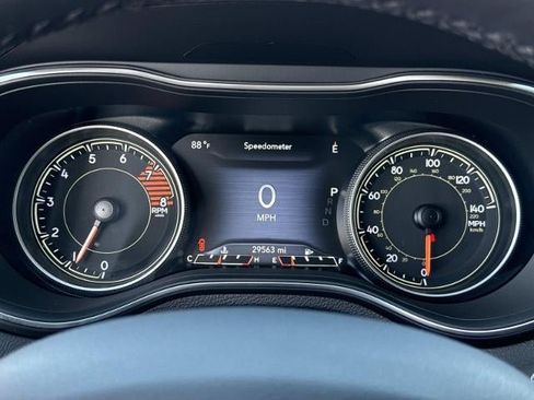 Used 2021 Jeep Cherokee Limited FWD image 27
