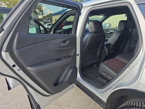 Used 2020 Chevrolet Blazer RS image 32