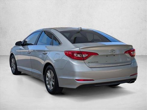 Used 2015 Hyundai Sonata SE FWD image 7