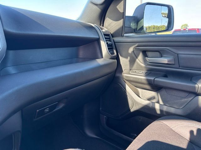 Used 2025 RAM 1500 Tradesman AWD/4WD image 24