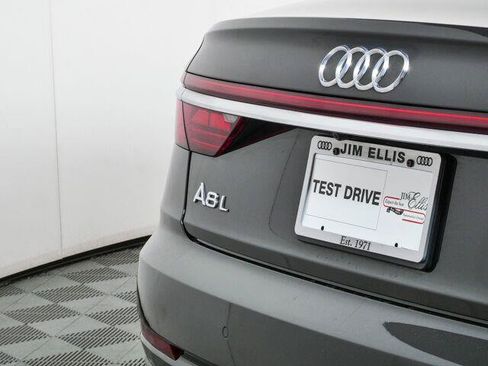 Used 2023 Audi A8 L 3.0T AWD/4WD image 20