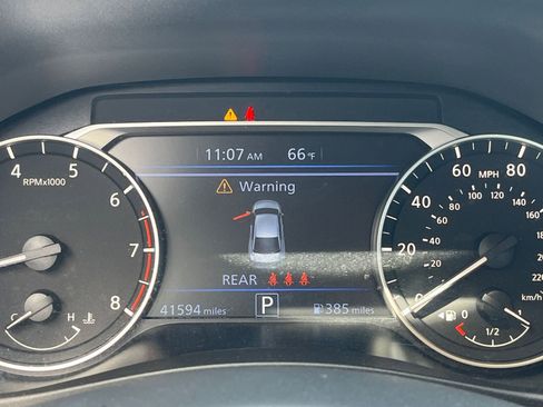 Used 2025 Nissan Altima 2.5 SV image 40