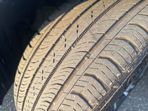 Used 2022 Honda Civic EX-L image 12