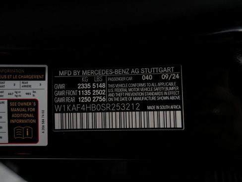 Used 2025 Mercedes-Benz C 300 4MATIC Sedan image 15