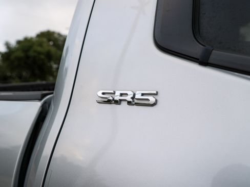 Used 2024 Toyota Tundra SR5 AWD/4WD image 10