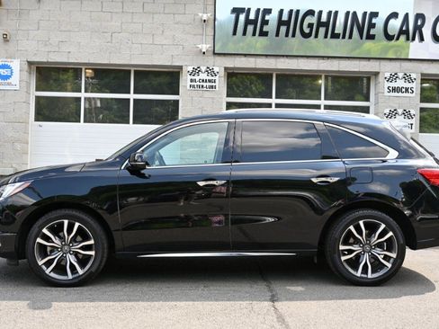 Used 2020 Acura MDX SH-AWD w/ Advance Package image 3