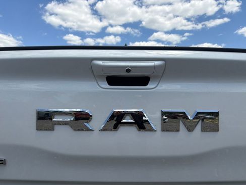 Used 2026 RAM 1500 Laramie AWD/4WD image 15