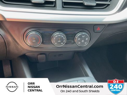 Used 2024 Chevrolet Trax LS FWD image 22