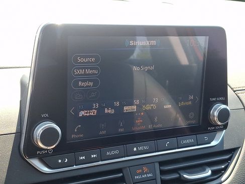 Used 2019 Nissan Altima 2.5 SR AWD/4WD image 16