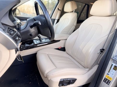 Used 2016 BMW X5 xDrive35i image 12