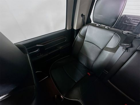 Used 2024 RAM 2500 Laramie image 12