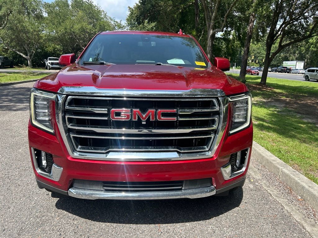 Used 2021 GMC Yukon SLT w/ SLT Luxury Plus Package AWD/4WD image 3
