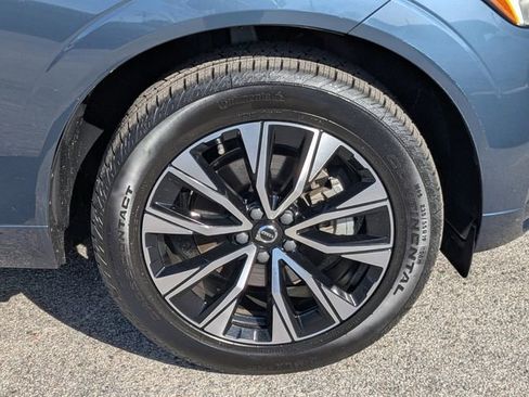 Certified 2023 Volvo XC60 B5 Core image 14