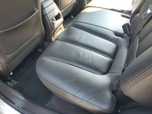 Used 2010 Hyundai Santa Fe Limited AWD/4WD image 29