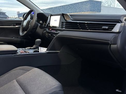 New 2026 Toyota Camry LE image 17