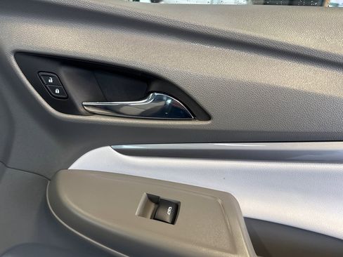 Used 2022 Chevrolet Bolt EUV Premier w/ Sun & Sound Package image 19