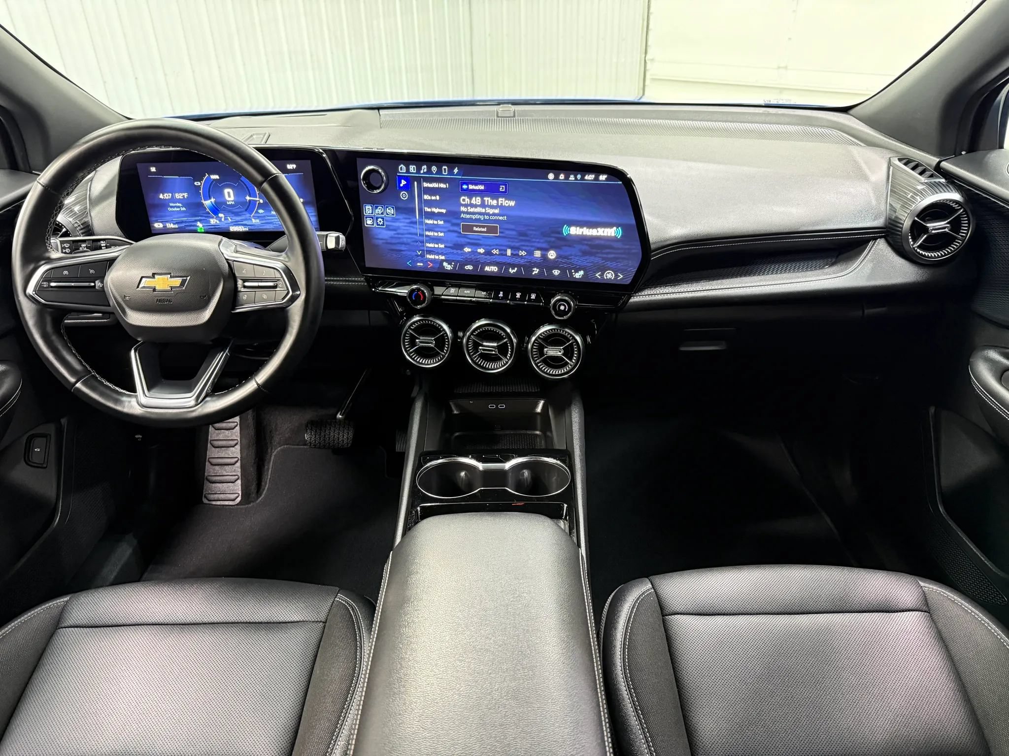 Used 2024 Chevrolet Blazer EV LT AWD/4WD image 13