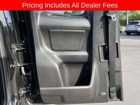Used 2022 Toyota Tacoma SR AWD/4WD image 14