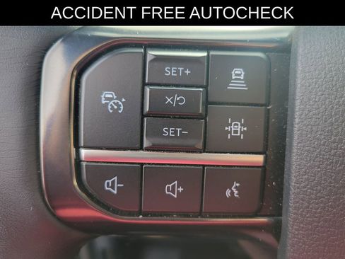 Used 2025 Ford F350 Platinum image 25