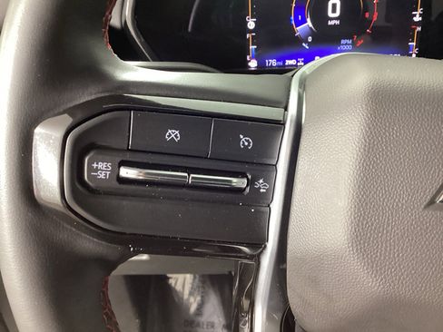 Used 2023 Chevrolet Colorado Z71 w/ Z71 Convenience Package 2 image 22