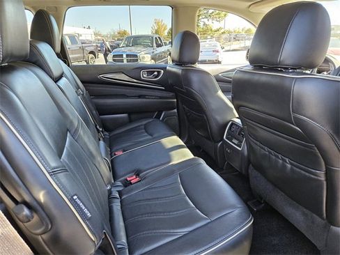 Used 2020 INFINITI QX60 Luxe w/ Essential Package image 19