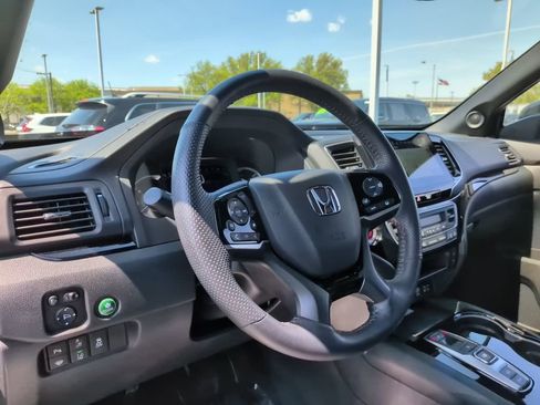 Used 2023 Honda Passport Elite image 31