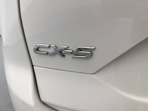 Used 2019 MAZDA CX-5 Touring FWD image 9