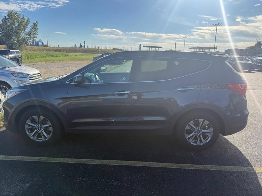 Used 2016 Hyundai Santa Fe Sport w/ Option Group 02 FWD image 8
