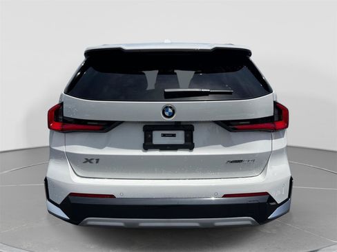 New 2026 BMW X1 xDrive28i w/ Convenience Package AWD/4WD image 6
