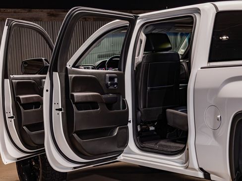 Used 2018 GMC Sierra 1500 SLT image 28