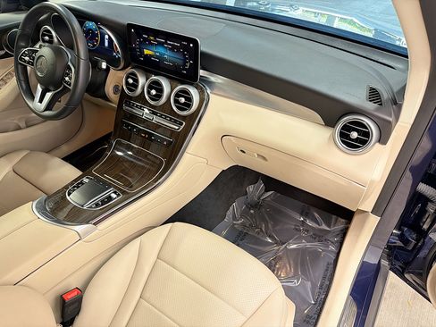 Used 2022 Mercedes-Benz GLC 300 GLC 300 image 14