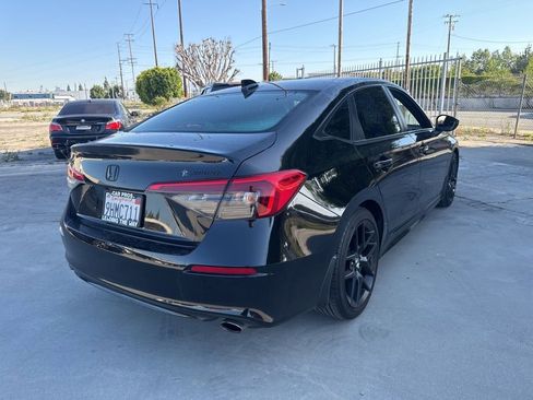 Used 2023 Honda Civic Sport image 5