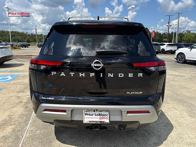 Certified 2025 Nissan Pathfinder Platinum w/ Cargo Package FWD image 6
