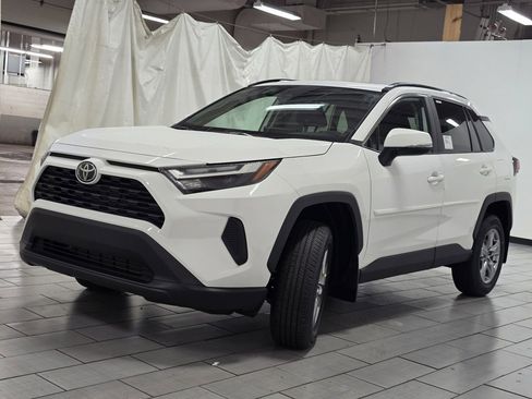 New 2025 Toyota RAV4 XLE image 13