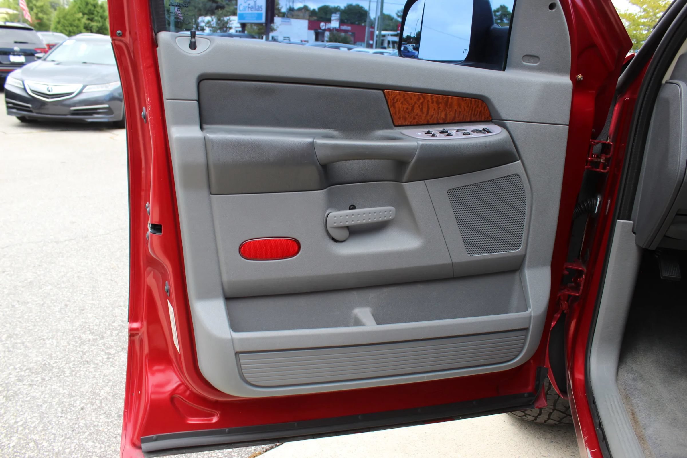 Used 2006 Dodge Ram 1500 Truck SLT RWD image 10