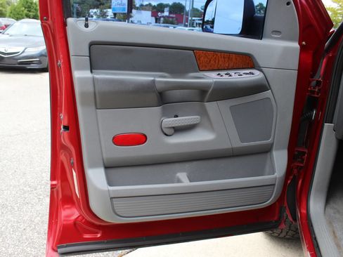 Used 2006 Dodge Ram 1500 Truck SLT RWD image 10