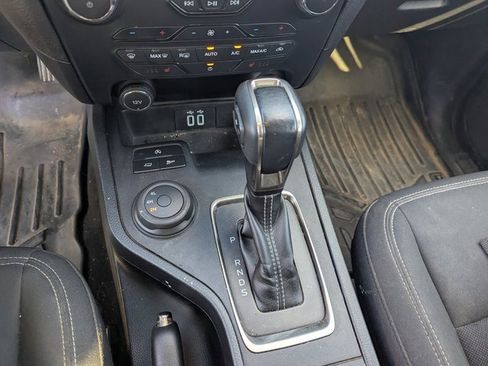 Used 2020 Ford Ranger XLT w/ Equipment Group 302A Luxury image 13