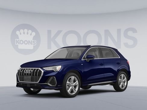 Used 2023 Audi Q3 2.0T Premium Plus w/ Premium Plus Package AWD/4WD image 1