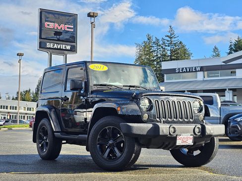 Used 2011 Jeep Wrangler Sahara w/ Dual Top Group image 1