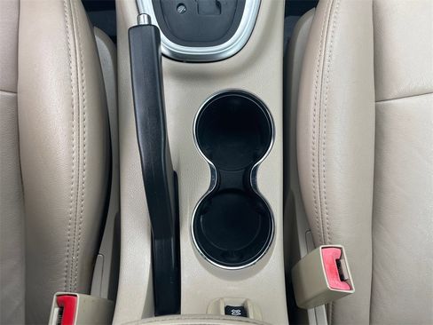 Used 2012 Chrysler 200 Touring image 14