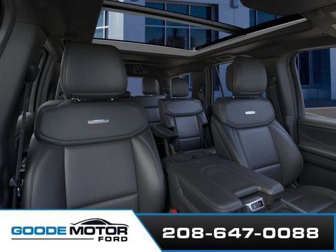 New 2026 Ford Expedition Platinum image 10