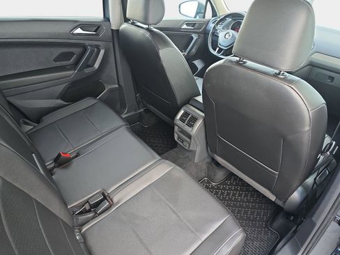 Used 2018 Volkswagen Tiguan SE image 13