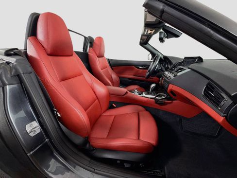 Used 2016 BMW Z4 sDrive28i RWD image 35