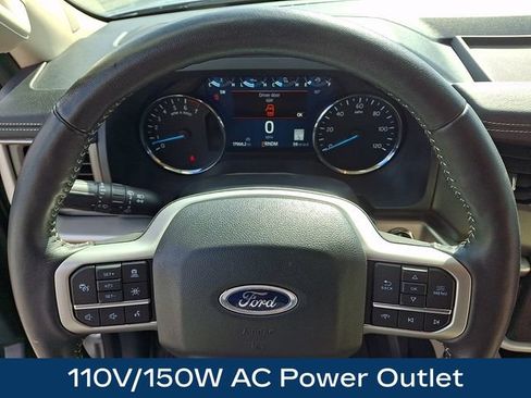 Used 2024 Ford Expedition Max XLT AWD/4WD image 4