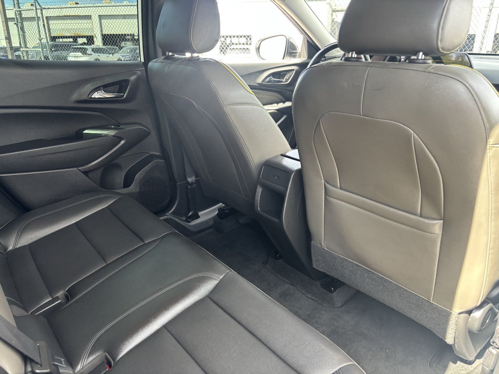 Used 2024 Chevrolet Trax ACTIV w/ Sunroof Package FWD image 13