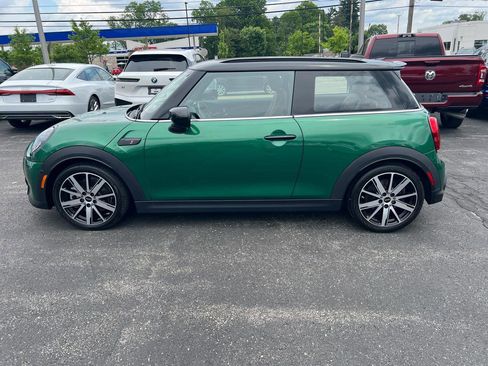 Used 2022 MINI Cooper S w/ Driver Assistance Package FWD image 8