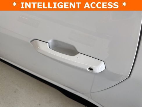 New 2025 Ford Mustang Dark Horse image 31