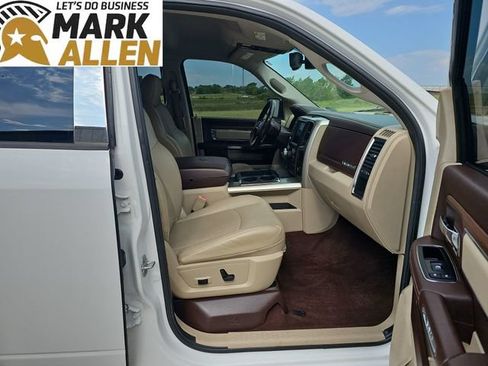 Used 2014 RAM 1500 Laramie w/ Convenience Group AWD/4WD image 27